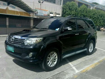 2012 Toyota Fortuner V 4x4 AT Diesel Cebu unit for sale