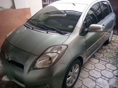 2013 Toyota Yaris 1.5G AT Grey HB For Sale
