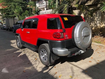 2015 Toyota FJ Cruiser AT Red SUV For Sale