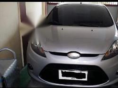 2nd Hand Ford Fiesta 2011 at 50000 km for sale
