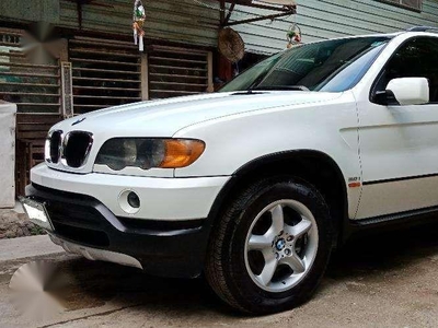 BMW X5 2001 White SUV Very Fresh For Sale