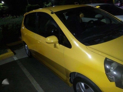 Honda FIT 2010 model with very cool aircon shine paint 172k only