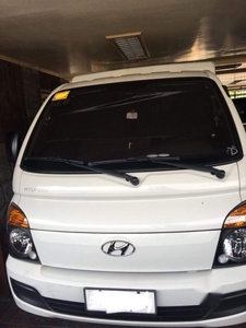 Sell 2nd Hand 2014 Hyundai H-100 Manual Diesel in Meycauayan