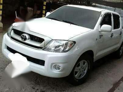 Well-kept Toyota Hilux 2010 for sale
