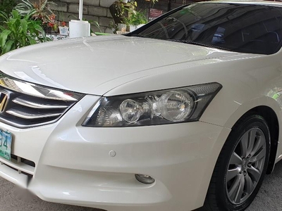Pearl White Honda Accord 2011 for sale in Las Pinas