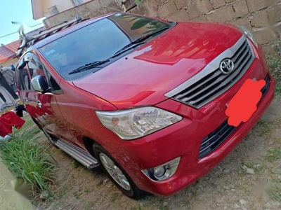 2013: Toyota Innova E 2013 for sale