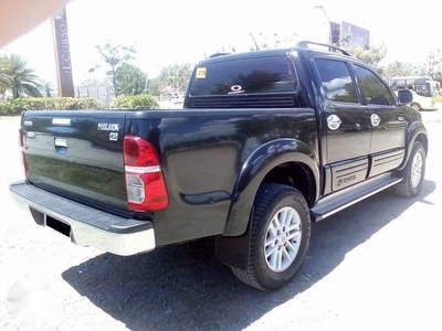 2O15 TOYOTA HILUX G Top 0f The Line 4x4 D4D