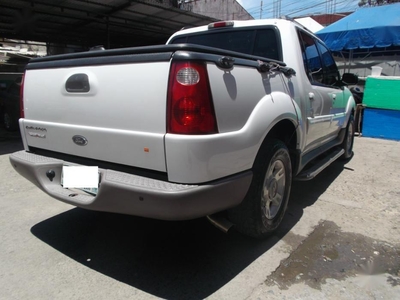 Selling Ford Explorer 2001 at 100000 km in Mandaue