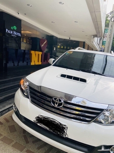 Selling Pearl White Toyota Fortuner 2018 in Parañaque
