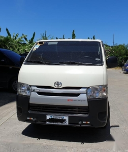 Selling Toyota Hiace 2018 in Cebu City