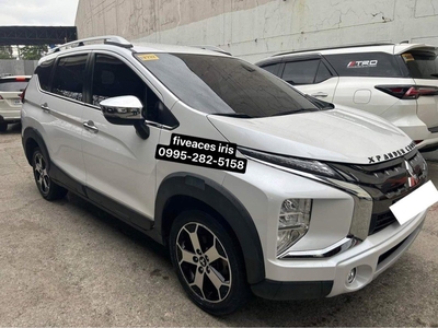 Selling White Mitsubishi Xpander Cross 2021 in Mandaue