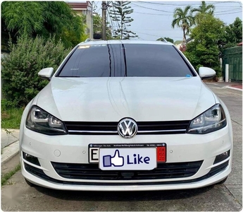 Selling White Volkswagen Golf 2017 in Parañaque