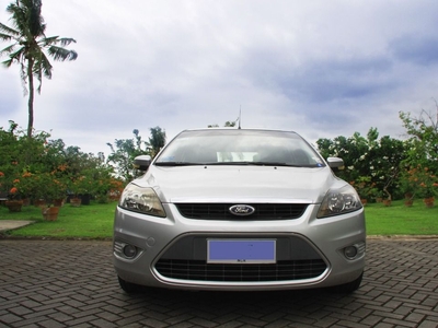 Silver Ford Focus 2008 for sale in Automatic