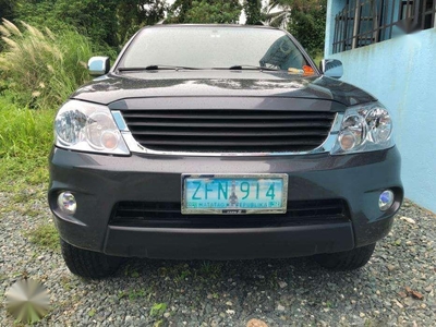 2006 Toyota Fortuner gas FOR SALE