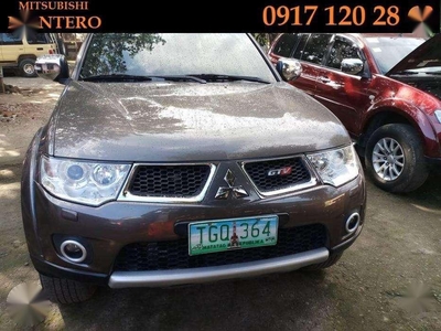 FOR SALE Mitsubishi Montero gtv 4x4 2012