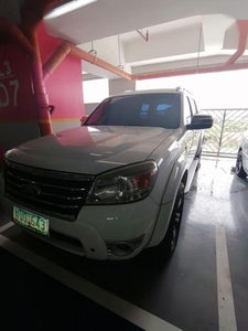 Selling 2nd Hand Ford Everest in Meycauayan