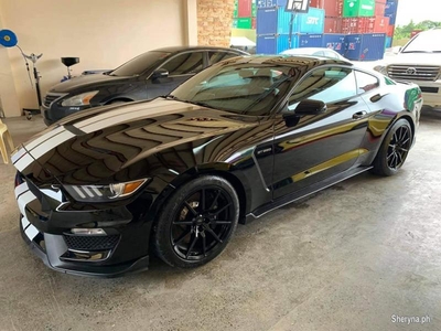SPORTS CAR FORD MUSTANG FOR SALE IN CEBU