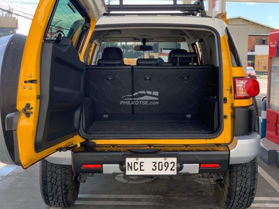 2017 Toyota FJ Cruiser 4.0L V6 in Manila, Metro Manila