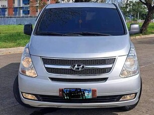 2010 Hyundai Grand Starex 2.5 CVX