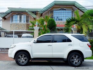 Used Toyota FORTUNER V 4X4 A/T
