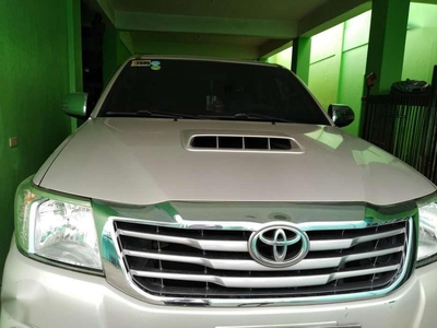 2013 Toyota Hilux g mt 4x4 for sale
