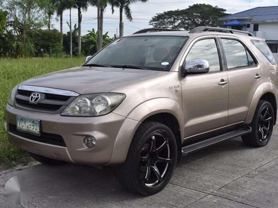 Toyota Fortuner G Automatic 2.7 Beige For Sale