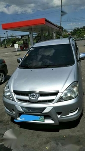 Toyota Innova e diesel 2006 FOR SALE