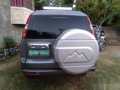 Well-maintained Ford Everest 2012 for sale