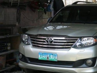 Toyota Fortuner Manual 2012