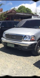 1999 Ford Expedition 4x4 Well maintained.