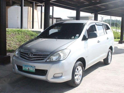 2010 Toyota Innova G AT FOR SALE
