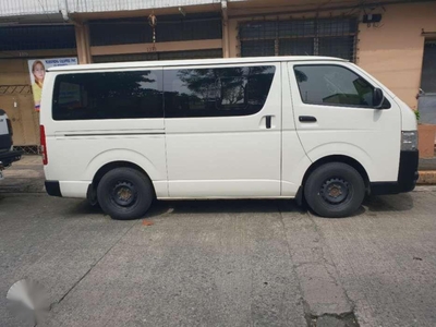 2014 toyota hiace commuter for sale