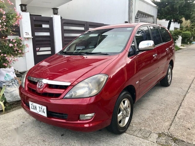 2nd Hand Toyota Innova 2005 at 80000 km for sale