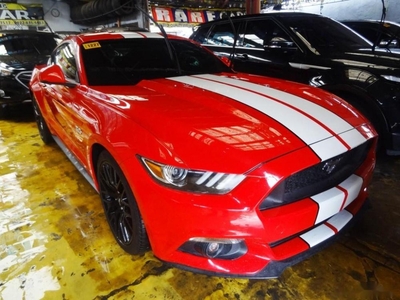 Almost brand new Ford Mustang Gasoline 2017