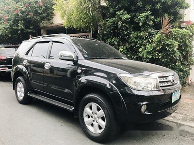 Black Toyota Fortuner 2009 Automatic Gasoline for sale