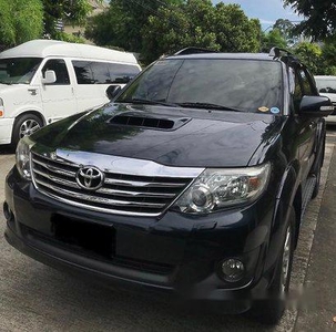 Black Toyota Fortuner 2014 at 75000 km for sale