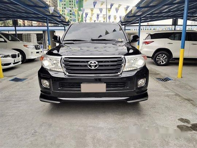 Black Toyota Land Cruiser 2015 at 91000 km for sale