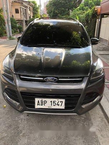 Grey Ford Escape 2015 at 27000 km for sale