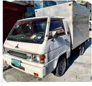 Mitsubishi L300 MT 2011 for sale