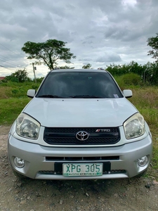 Pearl White Toyota Rav4 2004 for sale in Parañaque
