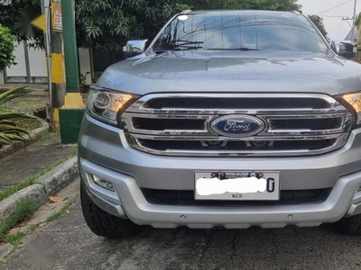 Purple Ford Everest 2016 for sale in Parañaque