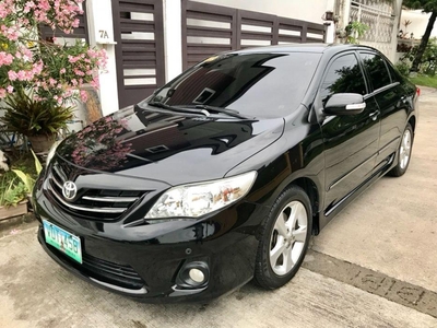 Sell 2nd Hand 2013 Toyota Altis Automatic Gasoline at 42118 km in Parañaque