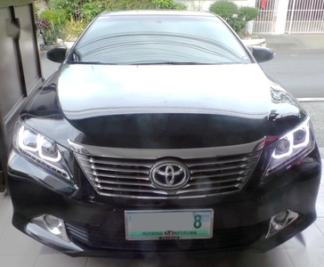 Sell Black 2018 Toyota Camry in Parañaque