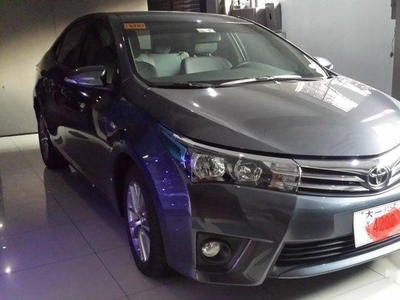Sell Grey 2016 Toyota Corolla Altis at 7000 km
