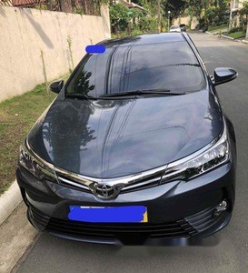 Sell Grey 2018 Toyota Corolla Altis at 19000 km
