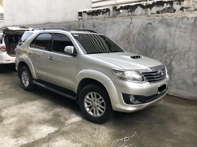 Sell Silver 2013 Toyota Fortuner at 92000 km