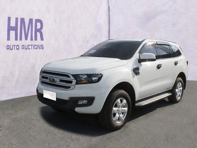 Sell White 2017 Ford Everest Manual Diesel at 28331 km