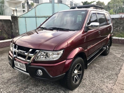 Selling 2nd Hand Isuzu Sportivo 2014 Automatic Diesel at 50000 km in Parañaque