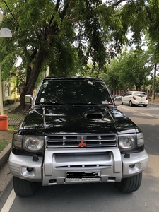 Selling Black Mitsubishi Pajero 2003 SUV / MPV in Las Piñas