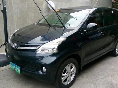 Selling Black Toyota Avanza 2013 Van at Automatic Gasoline
